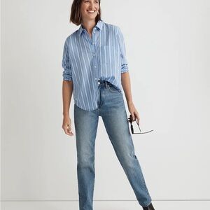 NEW WITH TAGS Madewell Blue Relaxed Fit Button Down Shirt in Size Small NN600